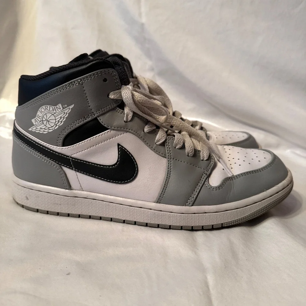 Jordan air mid